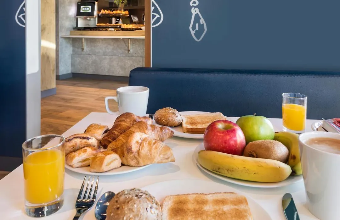 B&B Hotel Zaragoza Plaza Mozart-1